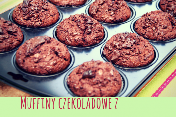 Przepis na muffiny czekoladowe z kawałkami czekolady